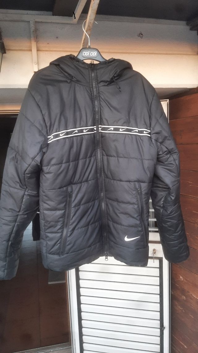Piumino con cappuccio Nike