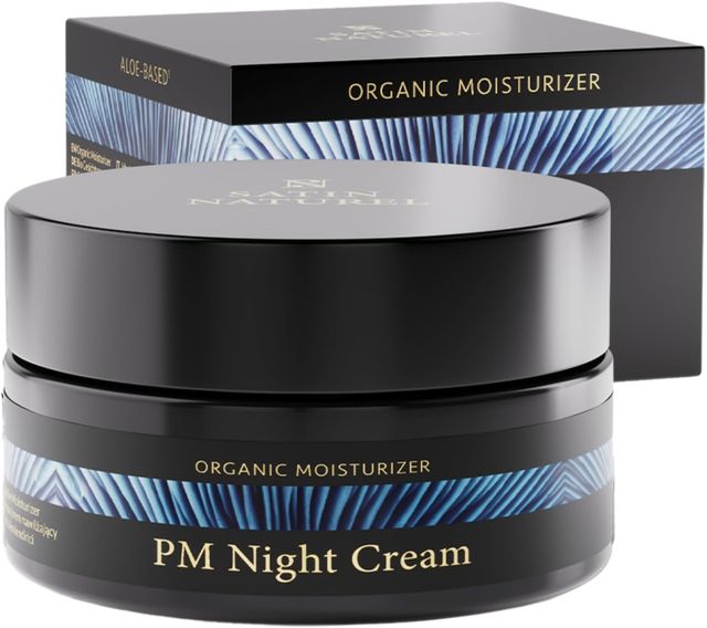 Crema hidratante facial noche mujer.NUEVO sin usar