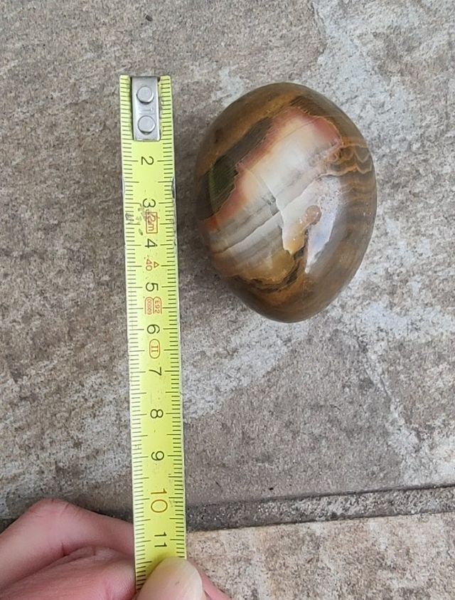 HUEVO Y PLATO DE PIEDRA NATURAL MINERAL