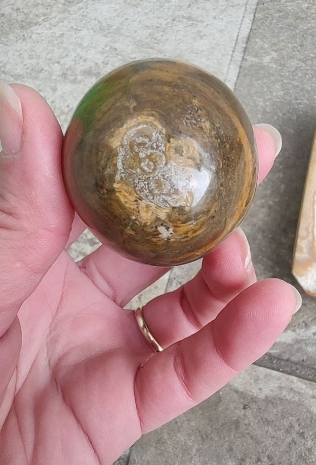 HUEVO Y PLATO DE PIEDRA NATURAL MINERAL