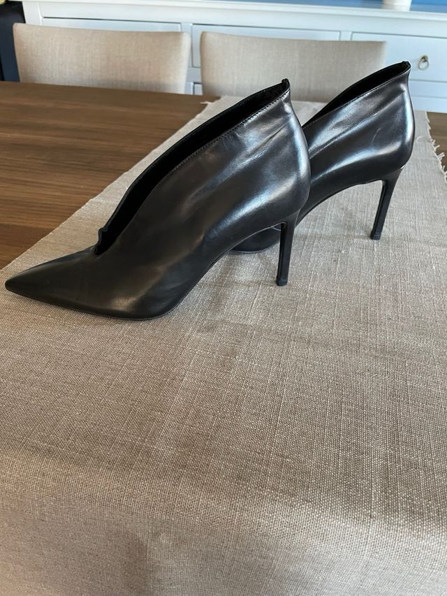 Zapatos Uterqüe talla 38
