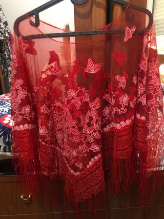 CHAL DE FLECOS EN ROJO