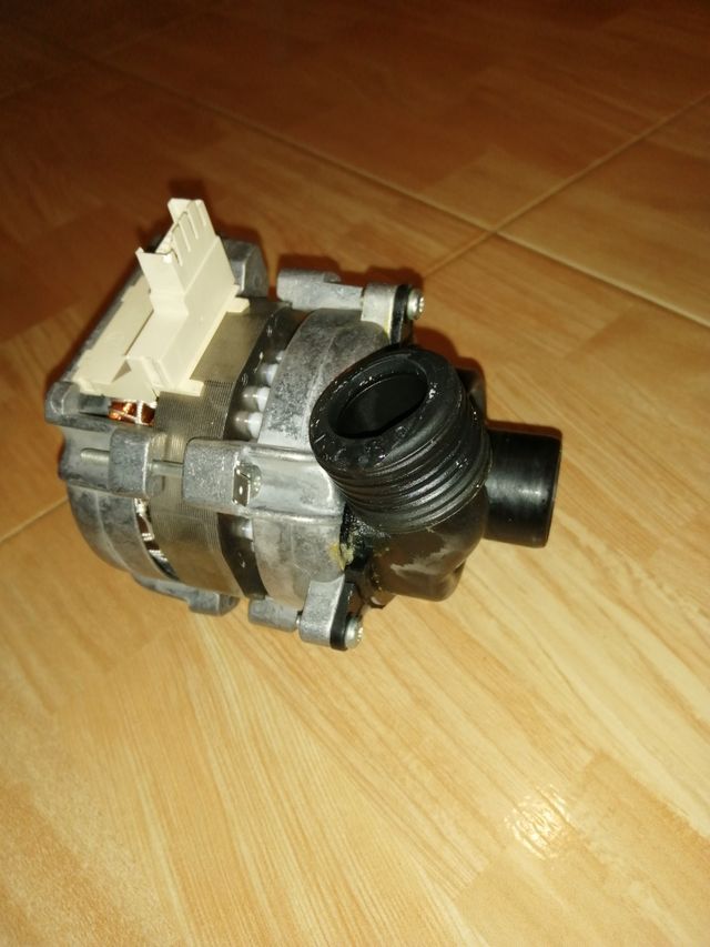 Bomba de agua lavavajillas fagor