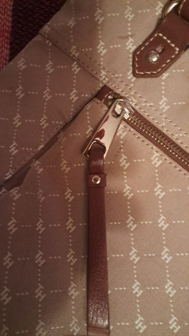 Bolso de Tommy Hilfiger marrón