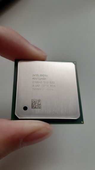 Procesador Intel Pentium 4 2,4GHz