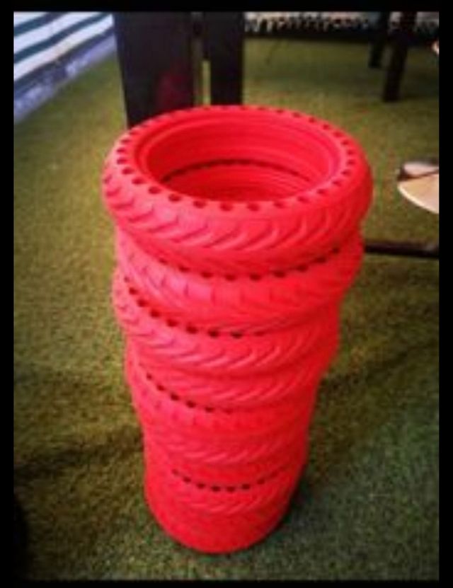 Cambio gomme monopattino Venezia