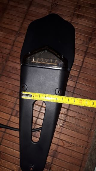 Portamatrículas trasero LED para moto