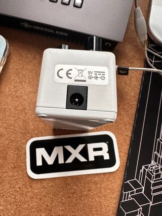 Shin's Music Mighty Boost Pedal