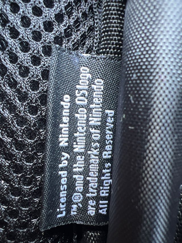 Cover ufficiale per Nintendo DS