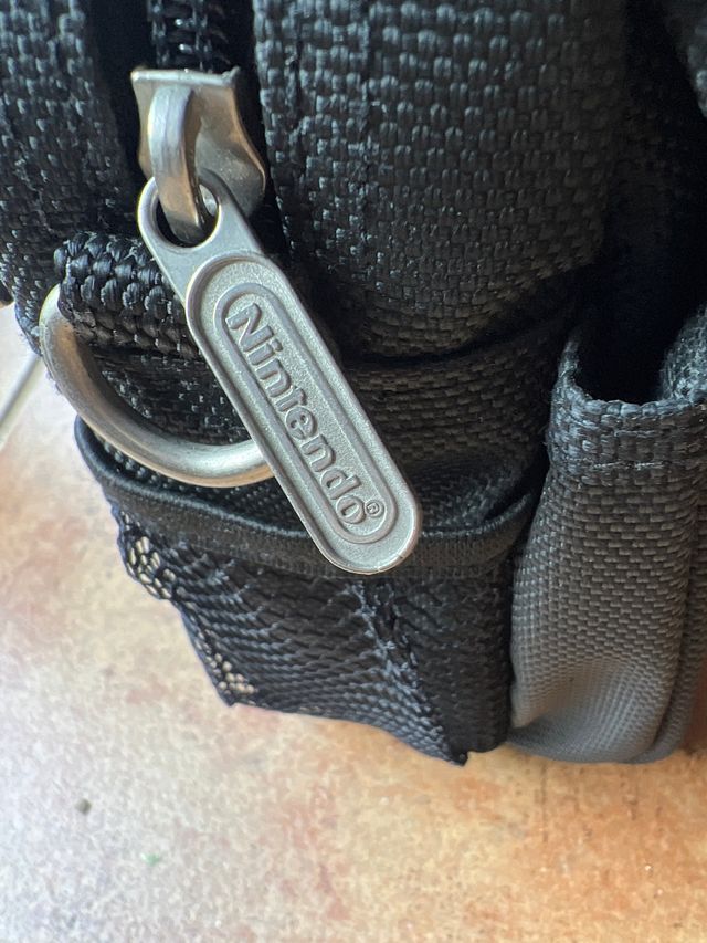 Funda oficial Gameboy Advance