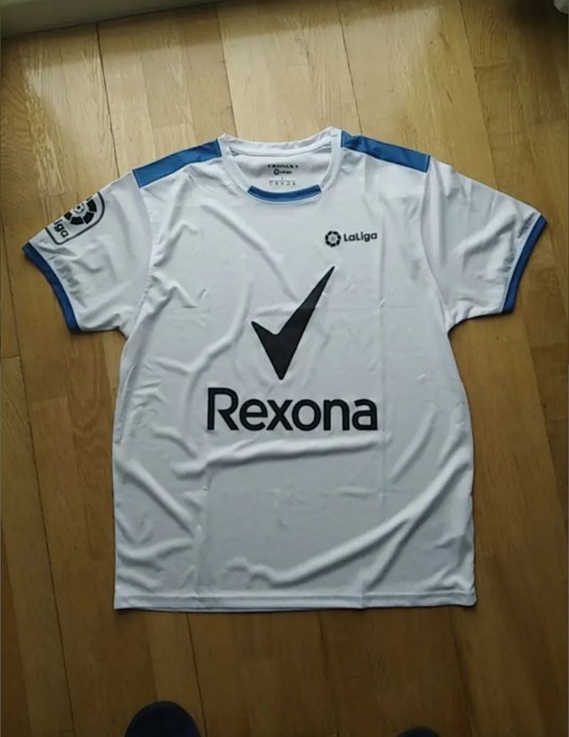 Camiseta y chaqueta La Liga Rexona 2020-2022