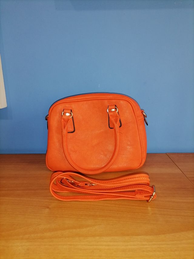 Bolso naranja