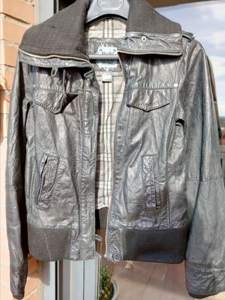 Cazadora de piel auténtica