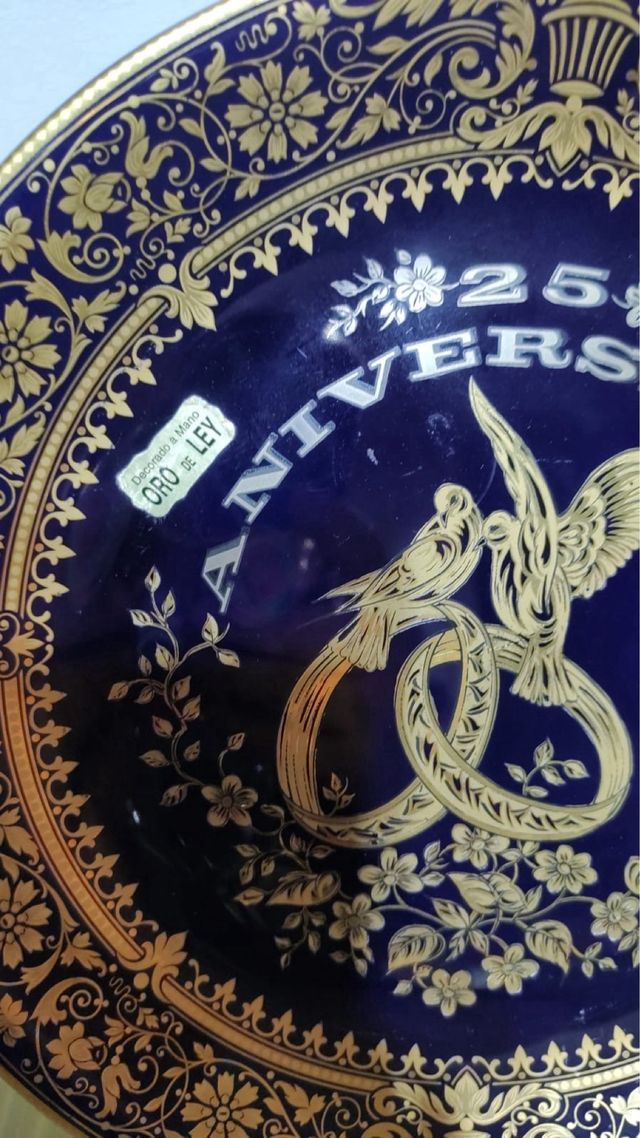 Plato 25 Aniversario