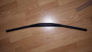 Vendo Manillar bici plano giant e+