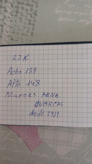 cabecero latón en PERFECTO ESTADO. Peña Vargas.