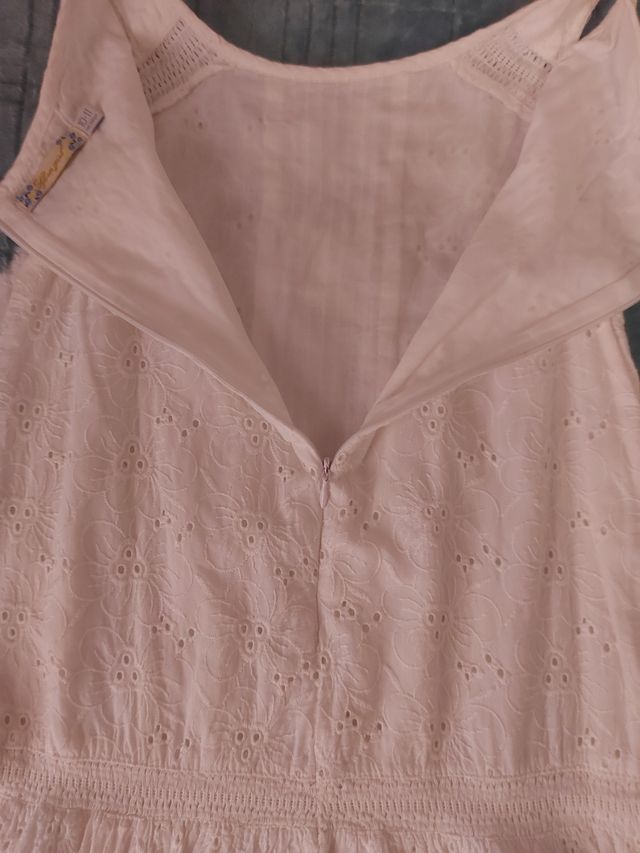 Vestido blanco perforado talla 10/11
