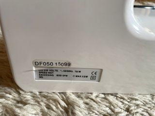 Máquina de coser KOSEL sin uso