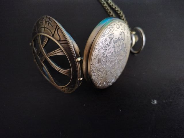Reloj Ojo Esotérico Místico nuevo