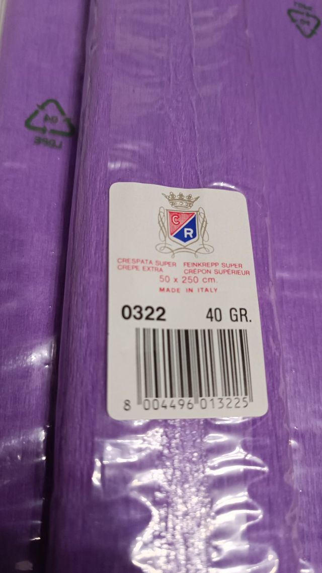 LOTE 4 PAPEL CREPÉ VIOLETA Y BLANCO (50 x 250 cm.)