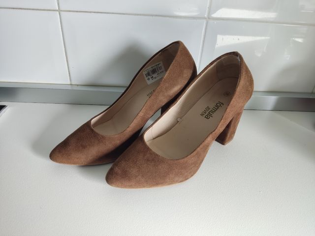 Zapatos salón piel talla 38