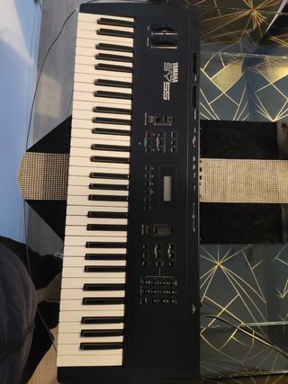 Teclado sintetizador SY55 Yamaha
