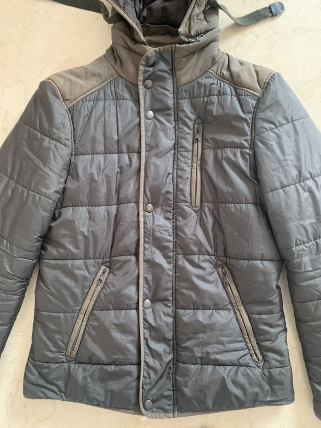 Chaquetón verde militar water repellent Mango