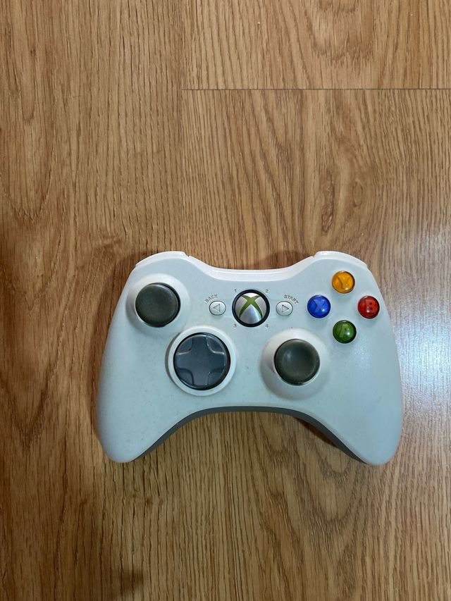 Vendo/cambio Consola Xbox 360