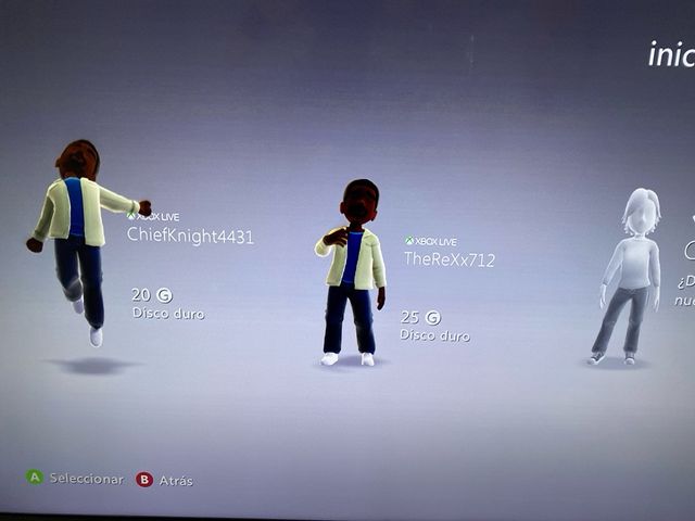 Vendo/cambio Consola Xbox 360