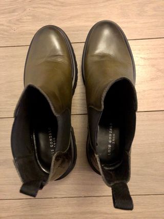 Botines verdes de piel (número 40)