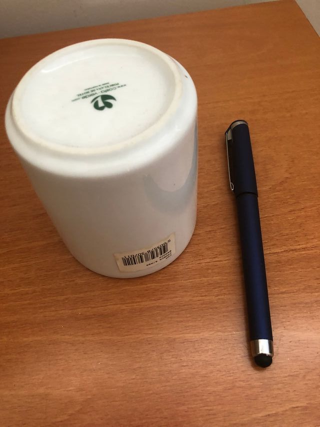 Copo de porcelana branca, nova