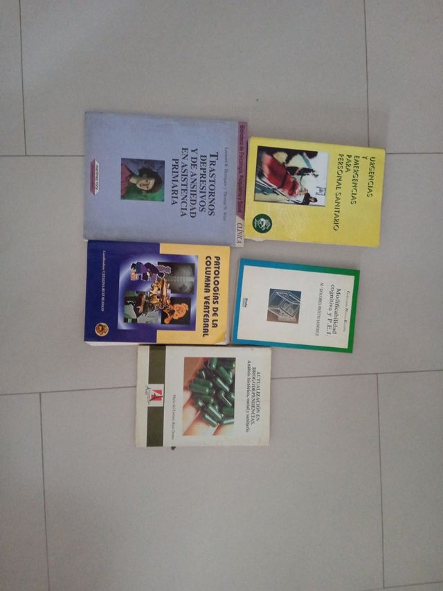 Lote libros sanitarios