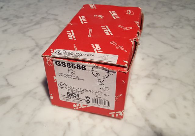 Kit Maxilas Traseiras TRW GS8686 FIAT Punto