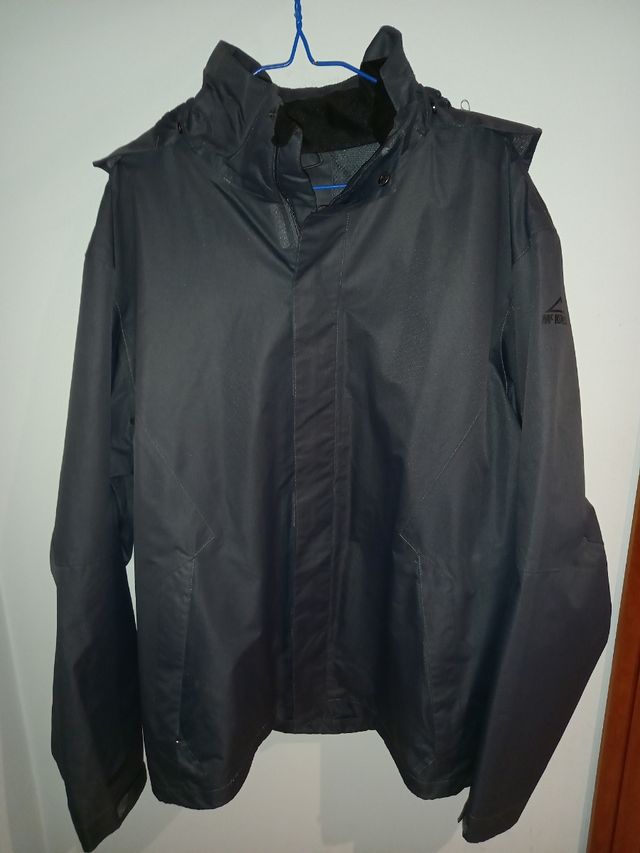 chubasquero mackinley