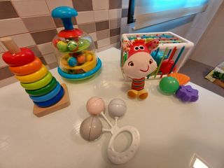 Lote de juguetes infantiles