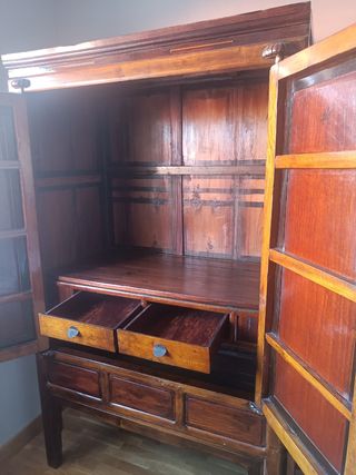 Armario chino antiguo