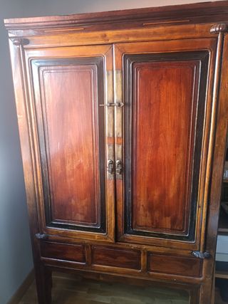 Armario chino antiguo