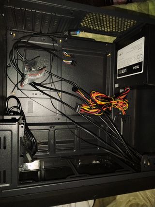Caja pc Nox + fuente