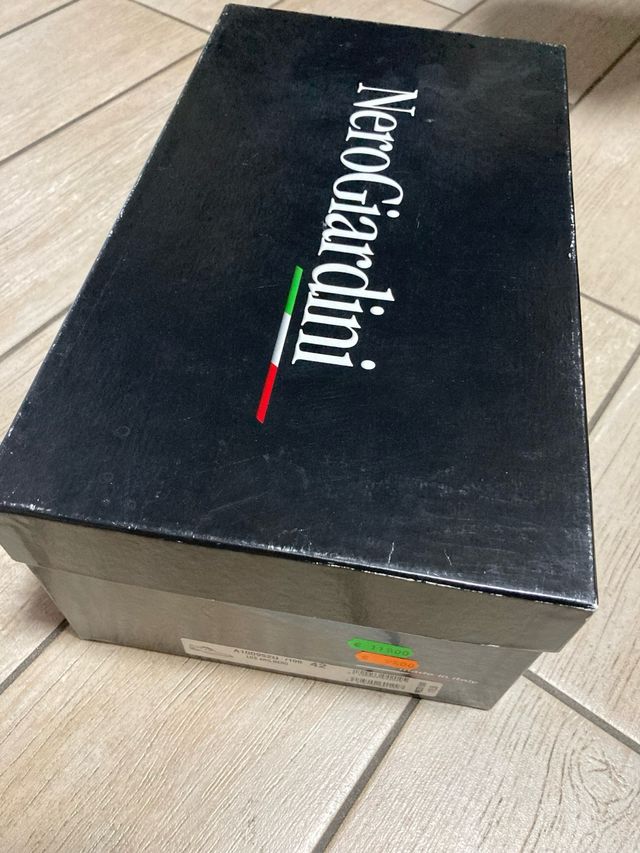 Scarpe uomo Nero Giardini