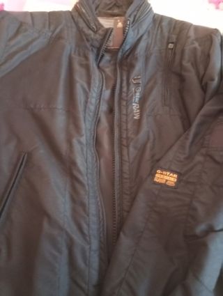 Ropa de marca. Lote. 