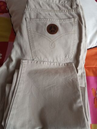 Ropa de marca. Lote. 