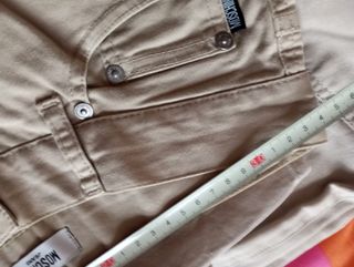 Ropa de marca. Lote. 