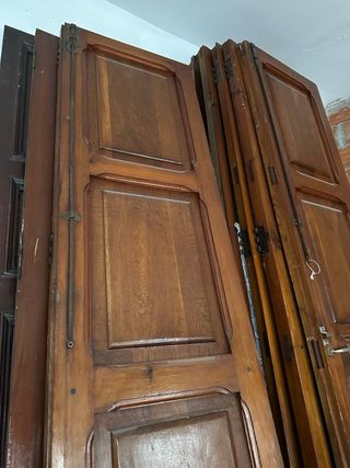 Puertas antiguas madera maciza 