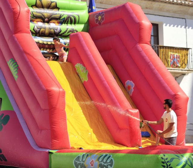 HINCHABLES ACUATICOS