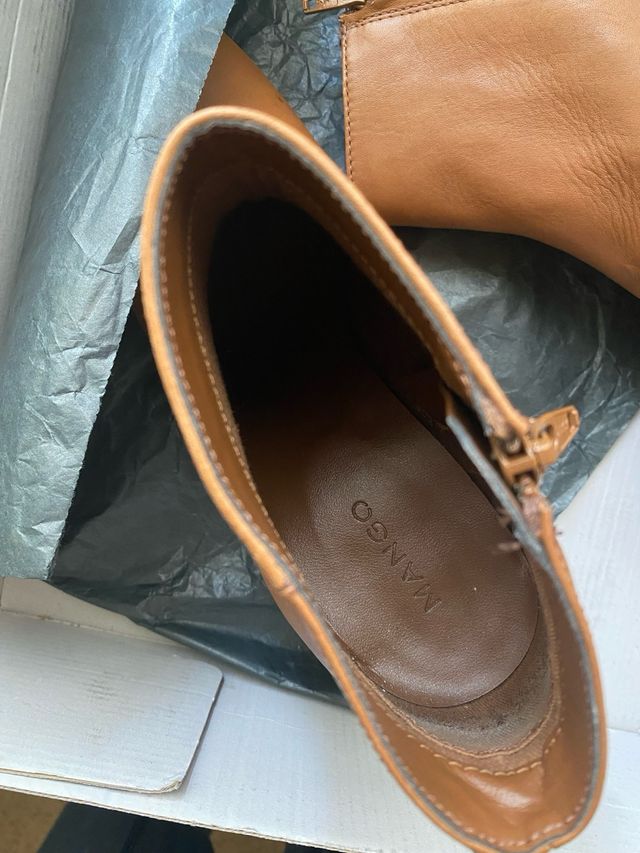 botines marrones T.39