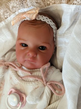 Reborn puedes venir a verla o te la puedo enviar