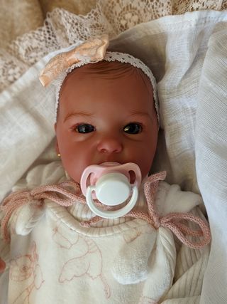 Reborn puedes venir a verla o te la puedo enviar