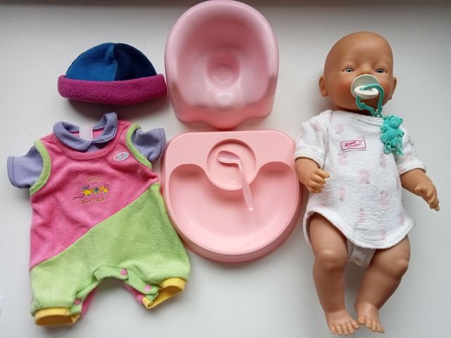 Muñeco Baby Born Años 90 + Accesorios + Ropa