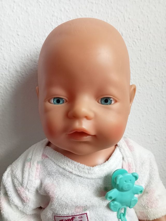 Muñeco Baby Born Años 90 + Accesorios + Ropa