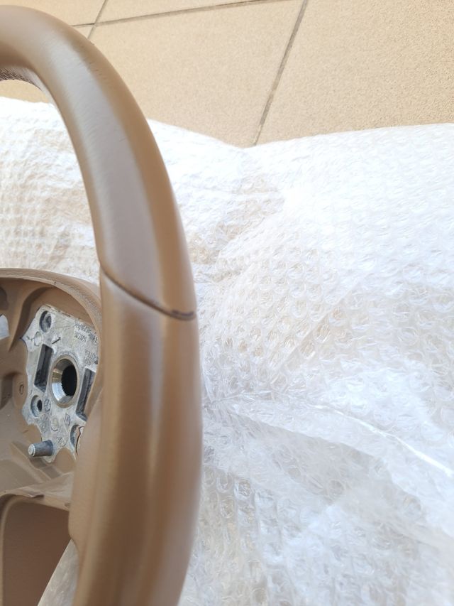 Volante Mercedes w204 marrón beige cuero